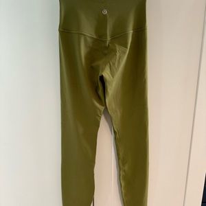 Lululemon leggings